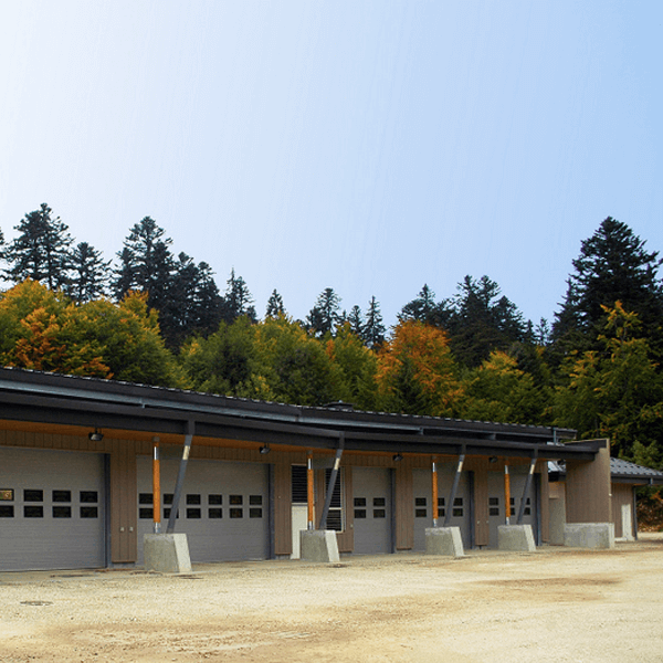 Centre technique d’exploitation et centre de secours en station de ski